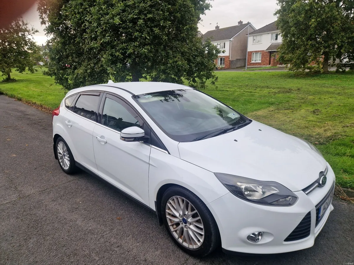 Ford Focus 2014 - Image 3