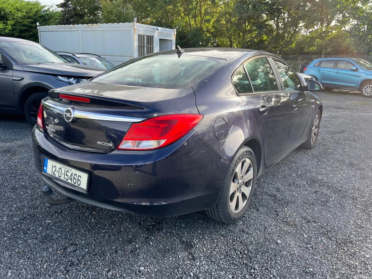 Opel Insignia 2012 - Image 2