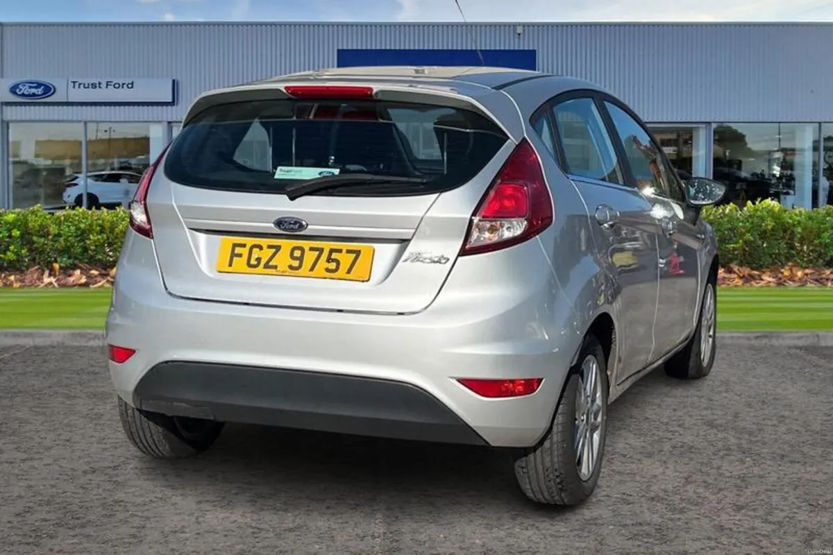 Ford Fiesta 1.0 EcoBoost Active 5dr - Image 4