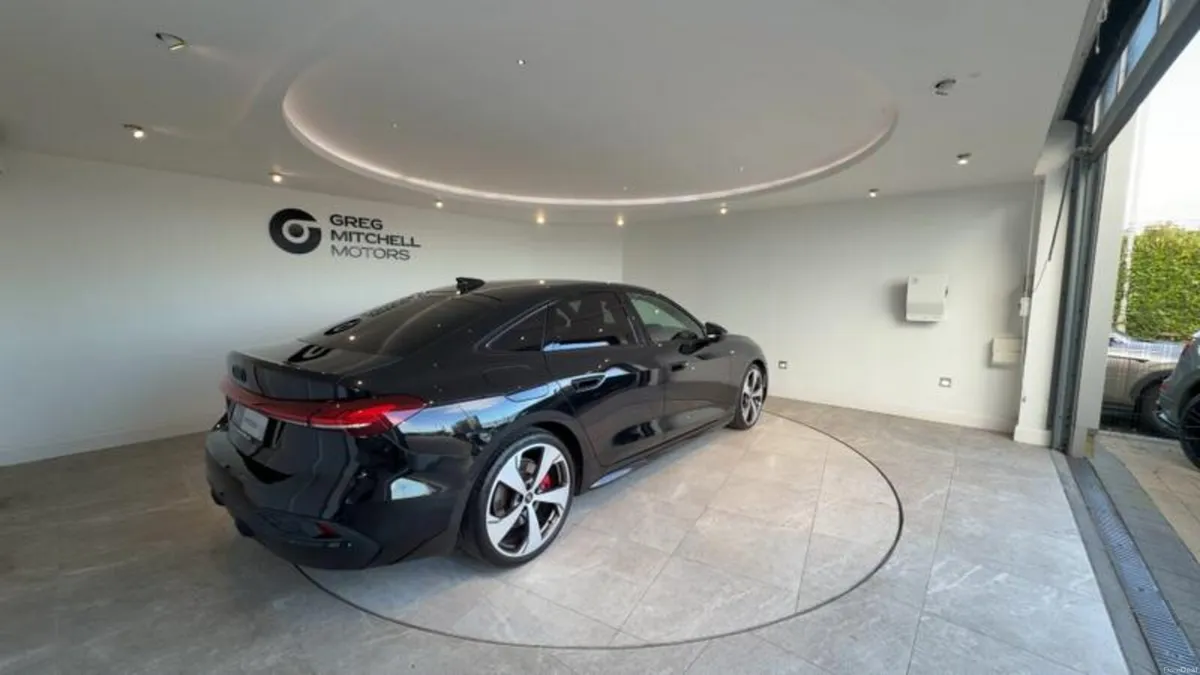 Audi A5 2.0 TDI 204 Edition 1 4dr S Tronic - Image 4