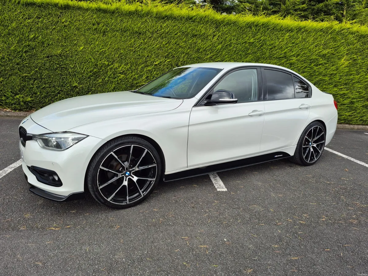 BMW 320d 2016 - Image 1