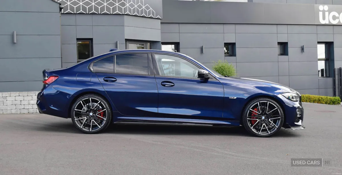 BMW 3-Series 2.0 330e M Sport Professional Edition - Image 4