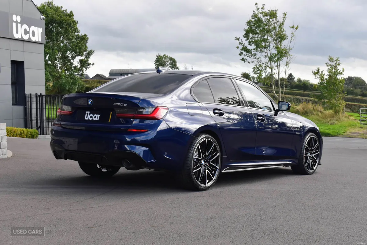 BMW 3-Series 2.0 330e M Sport Professional Edition - Image 5
