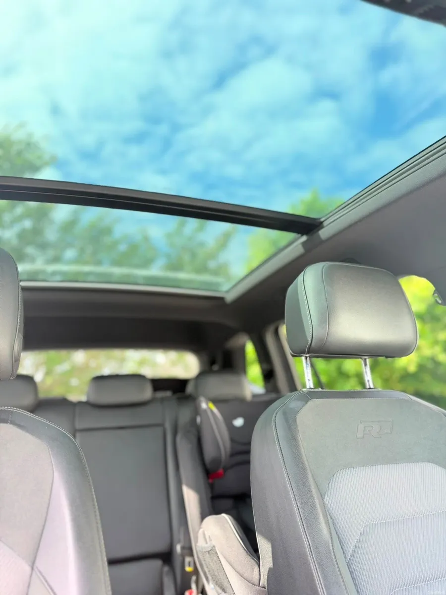 Volkswagen Tiguan 2019 Rline 7 seater - Image 1