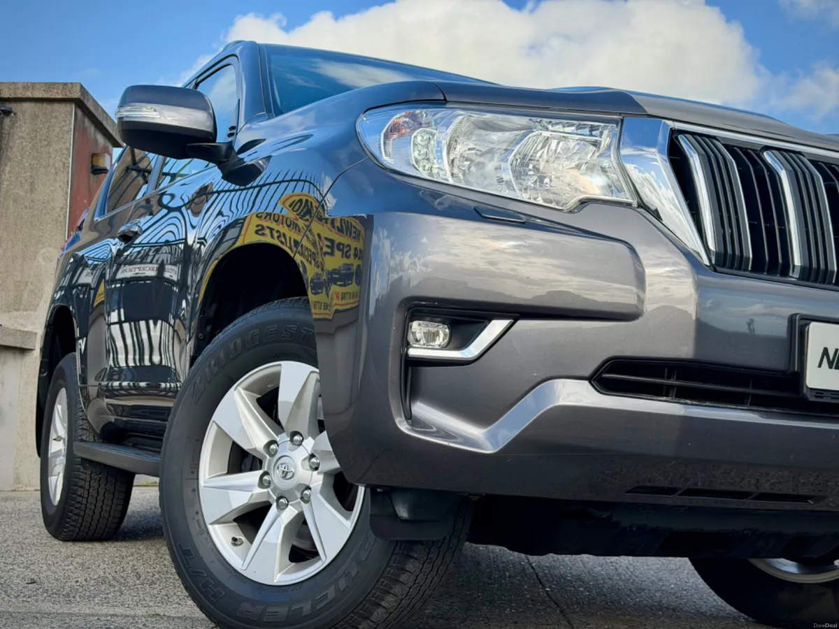 2024 Toyota Land Cruiser SWB!! 43KM!! LAST SWB!! - Image 5