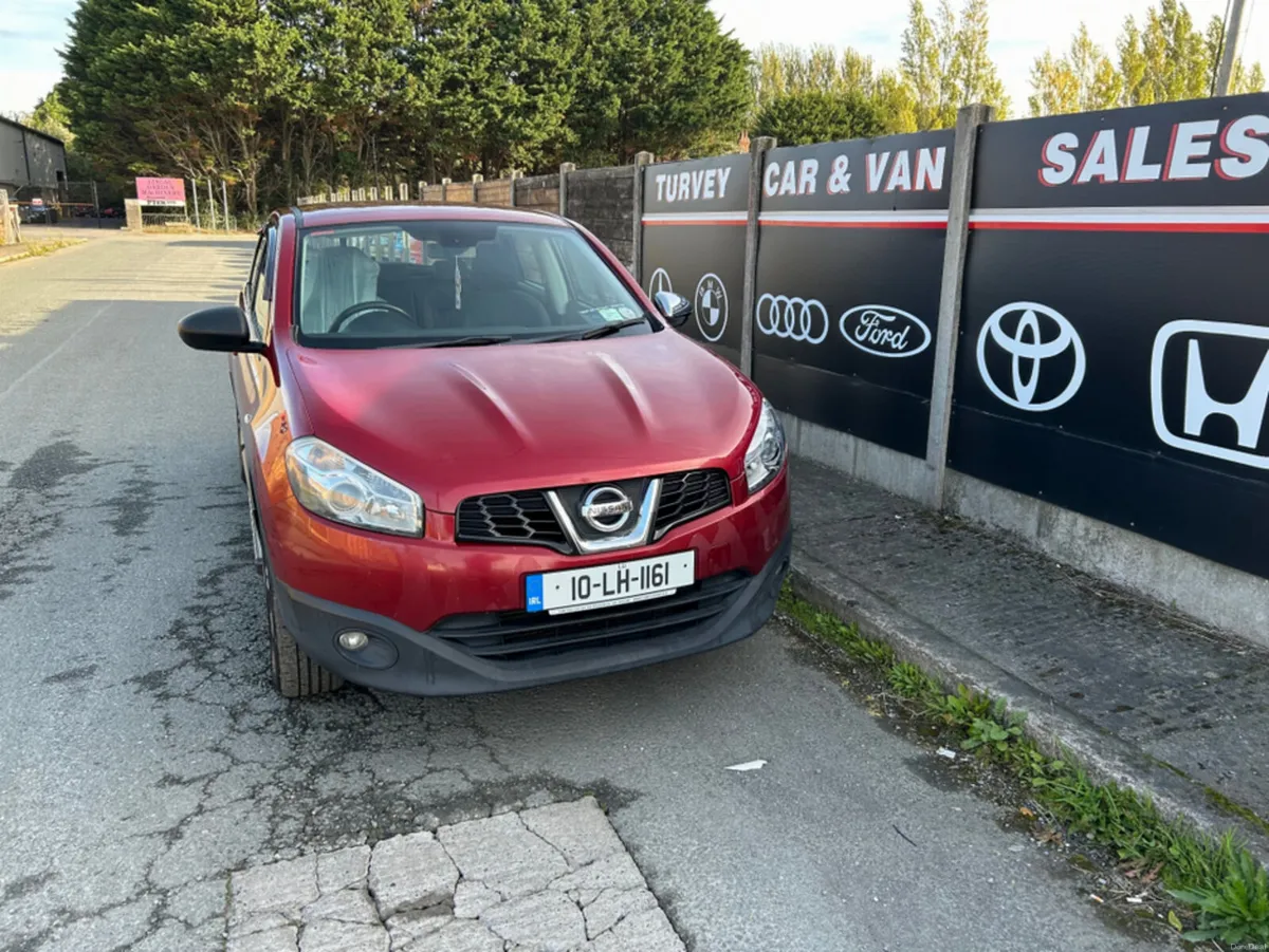 Nissan Qashqai 1.5 SV 5DR - Image 1