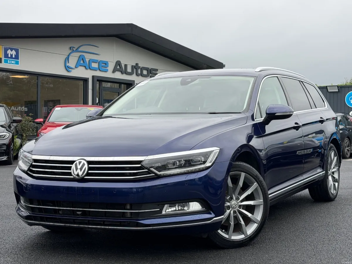 Volkswagen Passat HIGHLINE - 2.0L DIESEL - AUTO - - Image 1