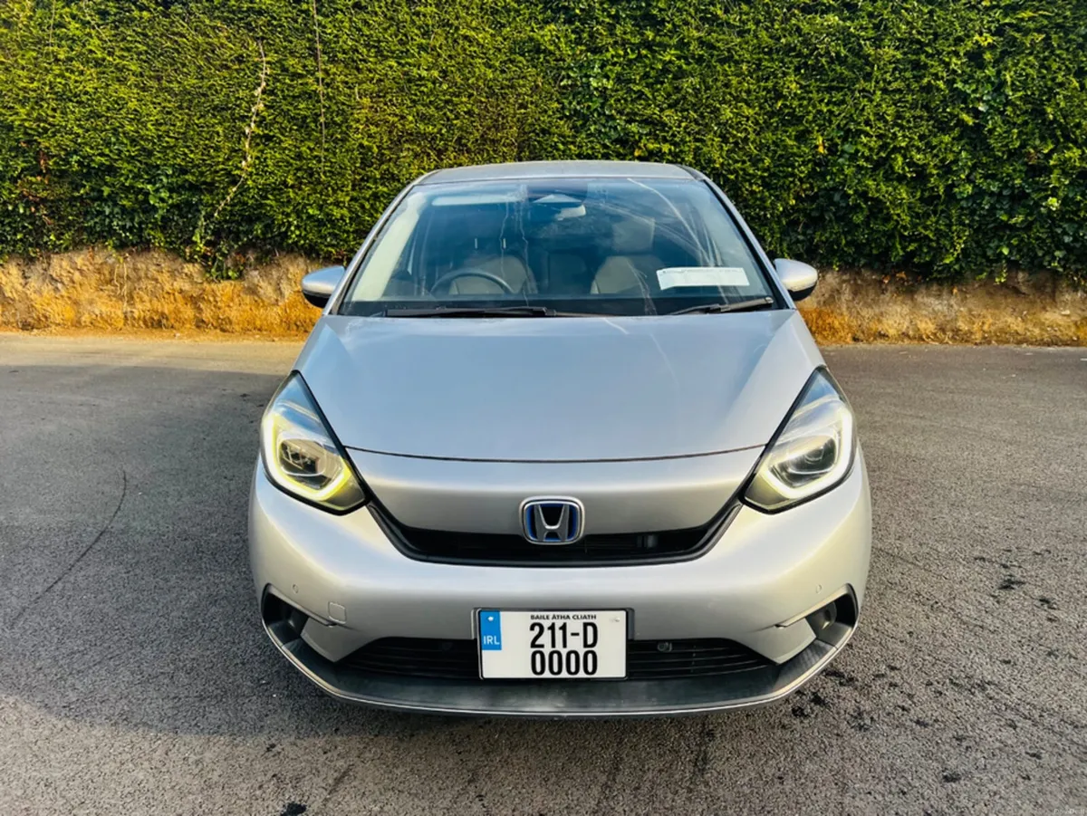 Honda Fit 1.5 HYBRID - Image 4