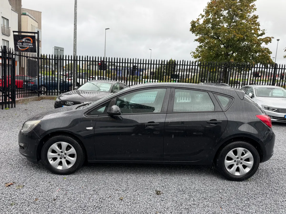 *NEW NCT* 2014 (141) Vauxhall Astra 1.3 CDTI Ecofl - Image 4