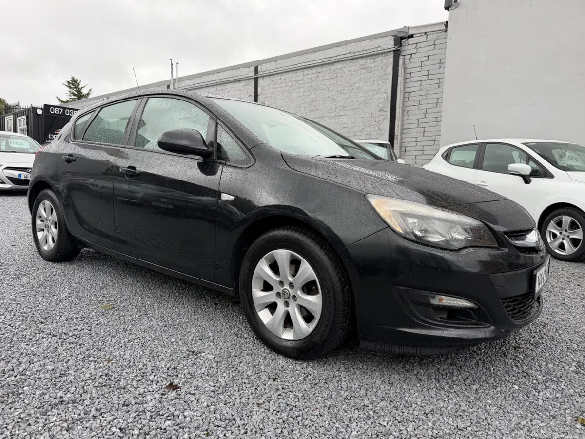 *NEW NCT* 2014 (141) Vauxhall Astra 1.3 CDTI Ecofl - Image 1