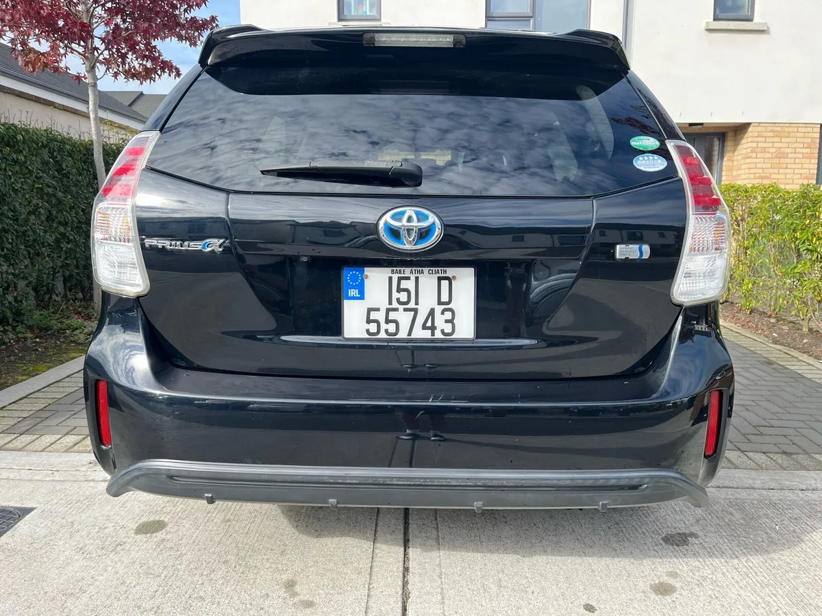 2015 Toyota Prius Alpha (petrol hybrid 7 seater) - Image 3