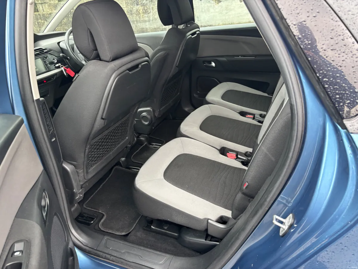 Citroen C4 Picasso 2015 IMMACULATE - Image 6
