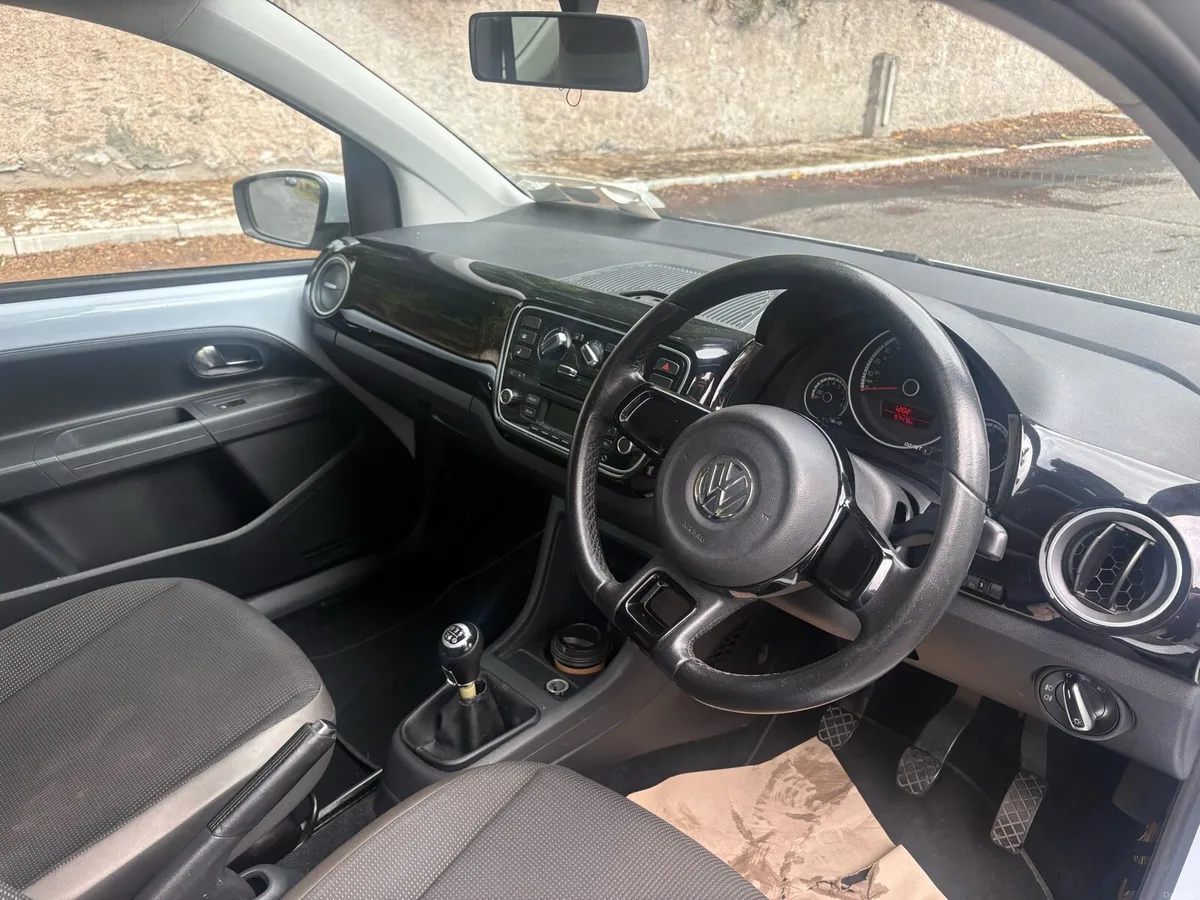 2013 VW UP 1.0 NCT 10/27 3DR Manual - Image 5