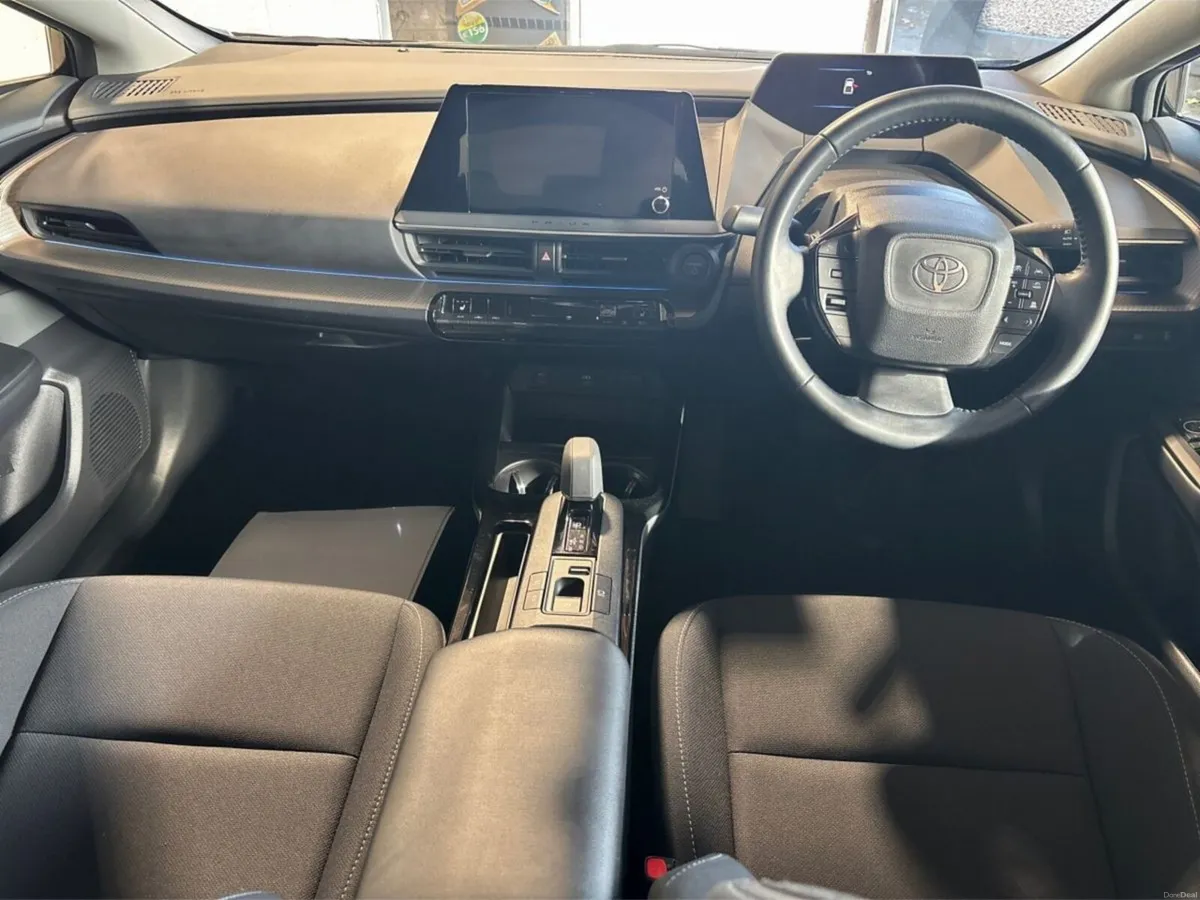 Toyota Prius Hybrid - Image 3