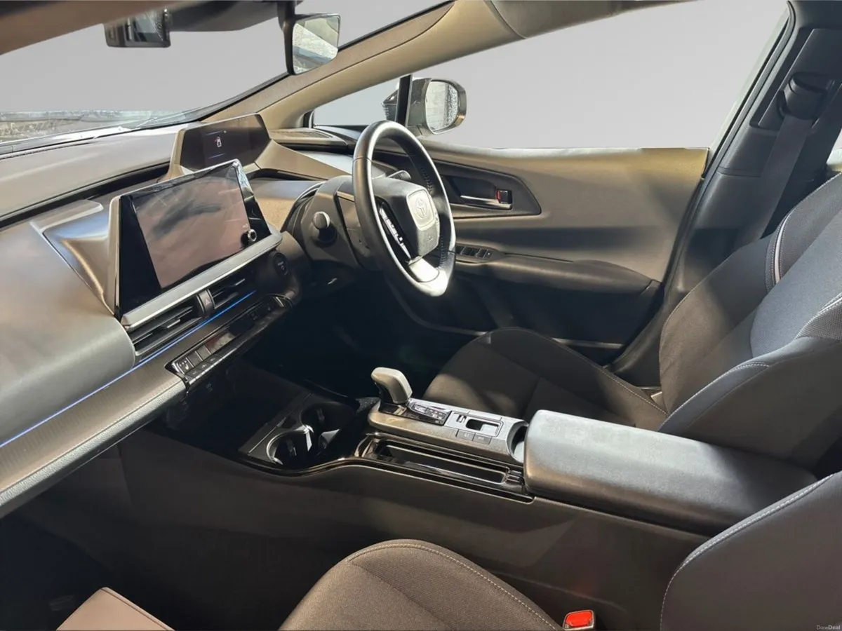 Toyota Prius Hybrid - Image 4
