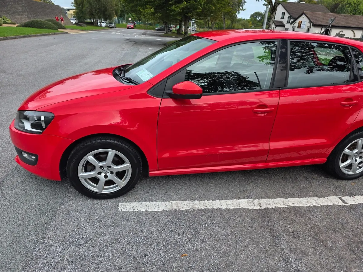 Volkswagen Polo 2011 - Image 1