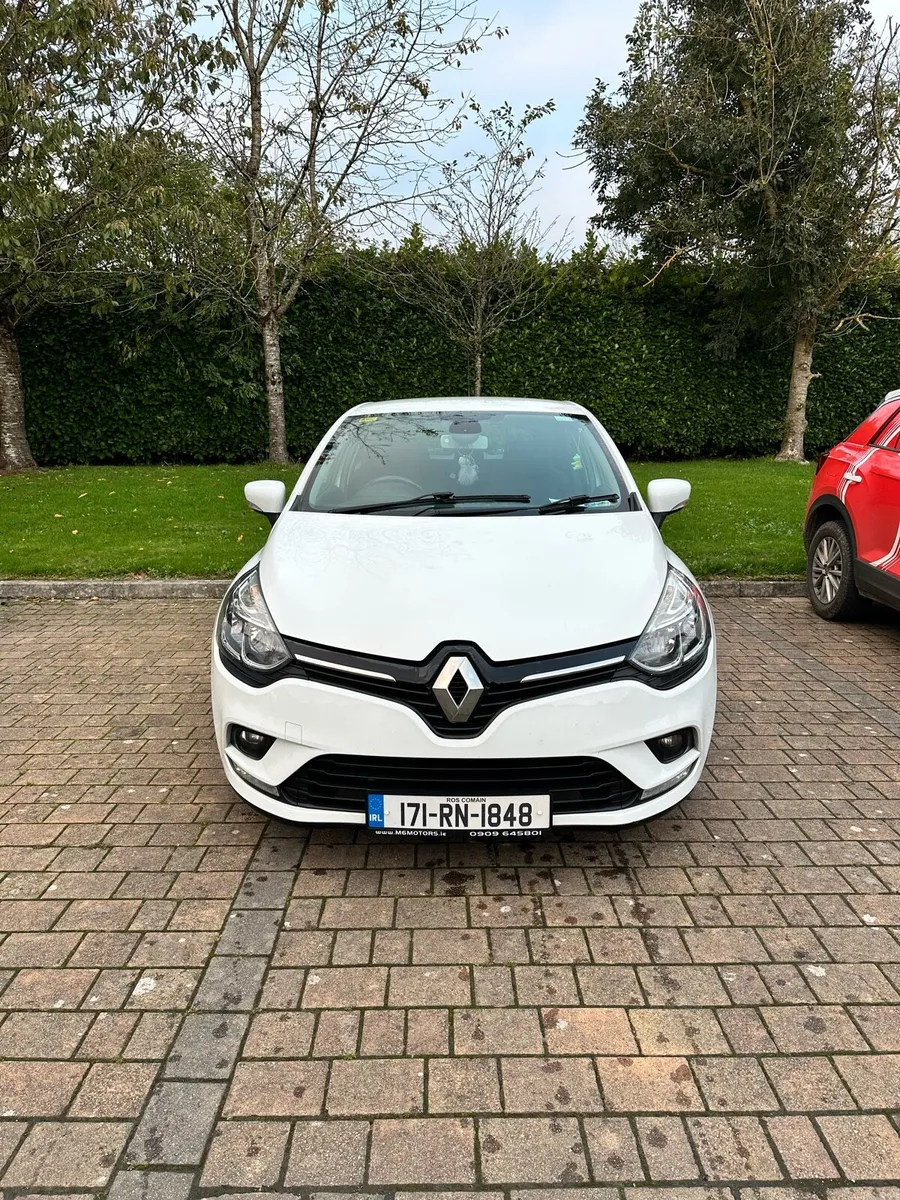 171 Renault Clio Diesel - Image 1
