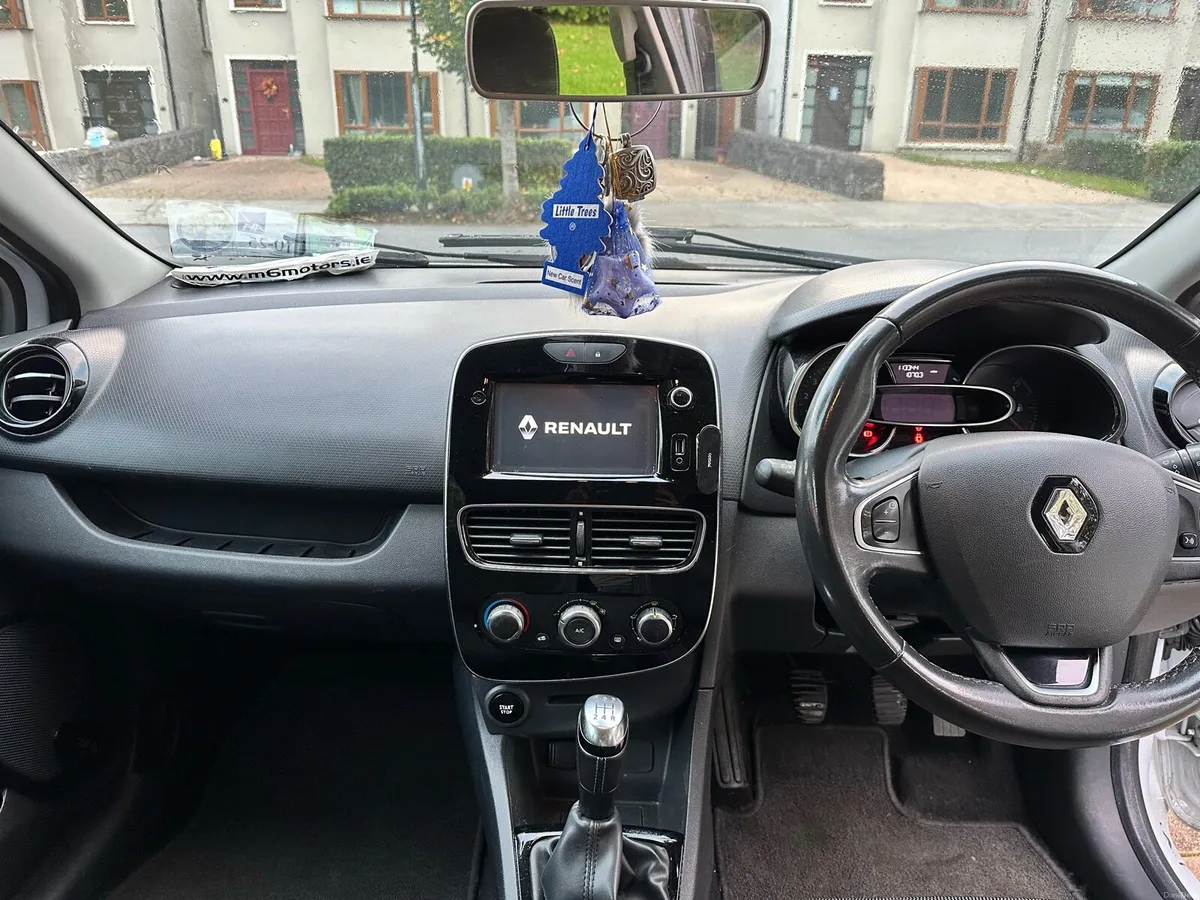 171 Renault Clio Diesel - Image 6
