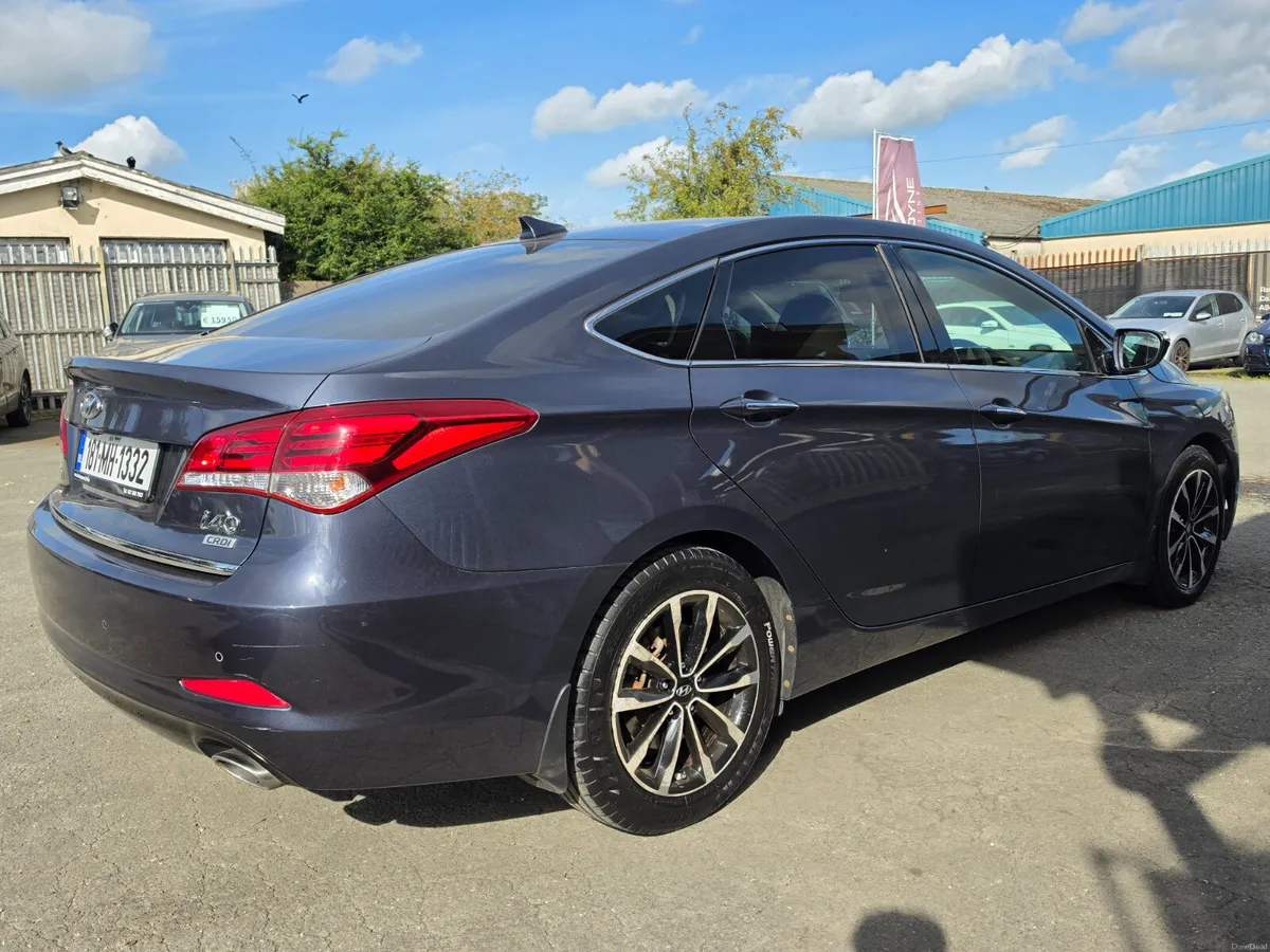 181 HYUNDAI i40 *TOP SPEC*CLEAN* - Image 5