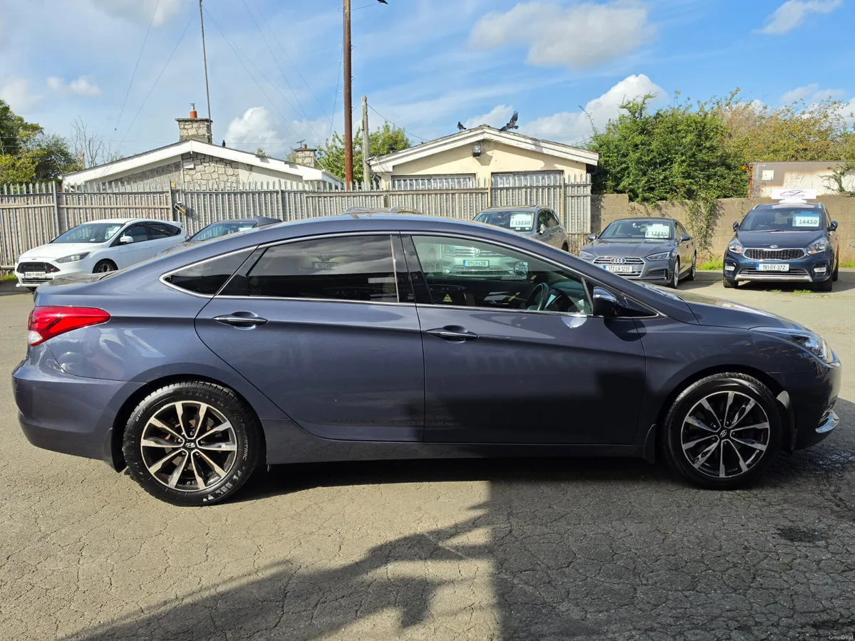 181 HYUNDAI i40 *TOP SPEC*CLEAN* - Image 4