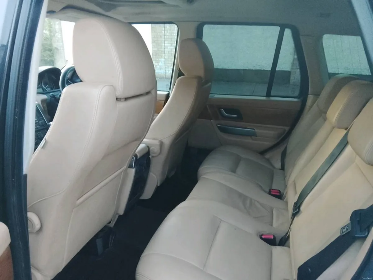 Range Rover sport - Image 6