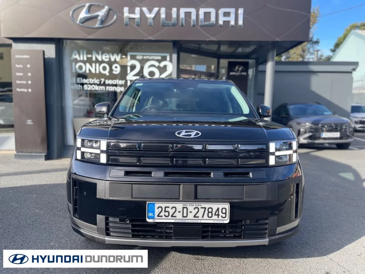 Hyundai Santa Fe Premium Phev 265PS 7S - Image 2