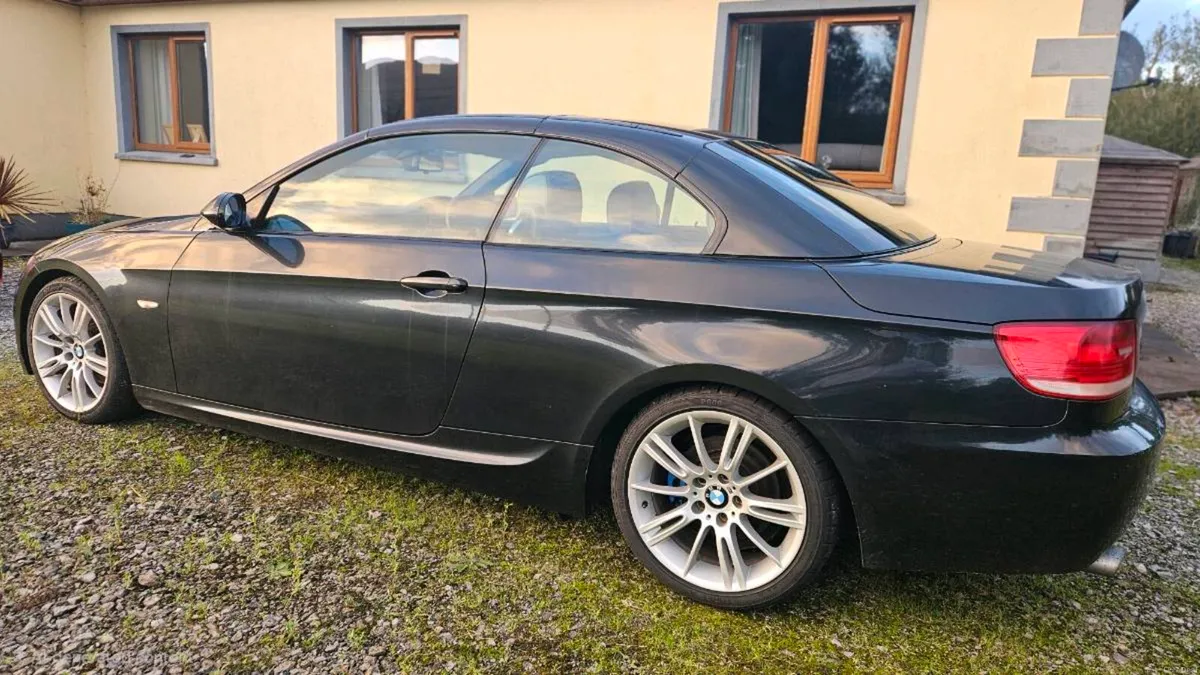 Bmw 320i msport convertible - Image 3