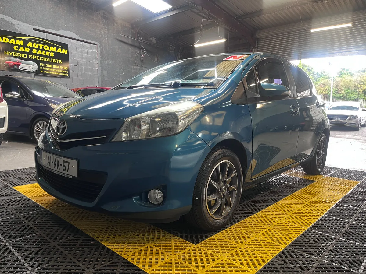 Toyota Yaris 2014 - Image 2