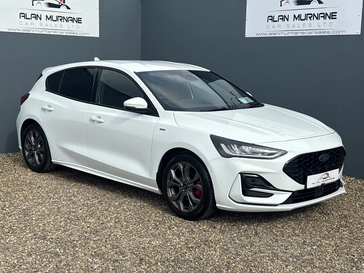 FORD FOCUS ST-LINE HUGE SPEC 2023 54,000 KMS - Image 3