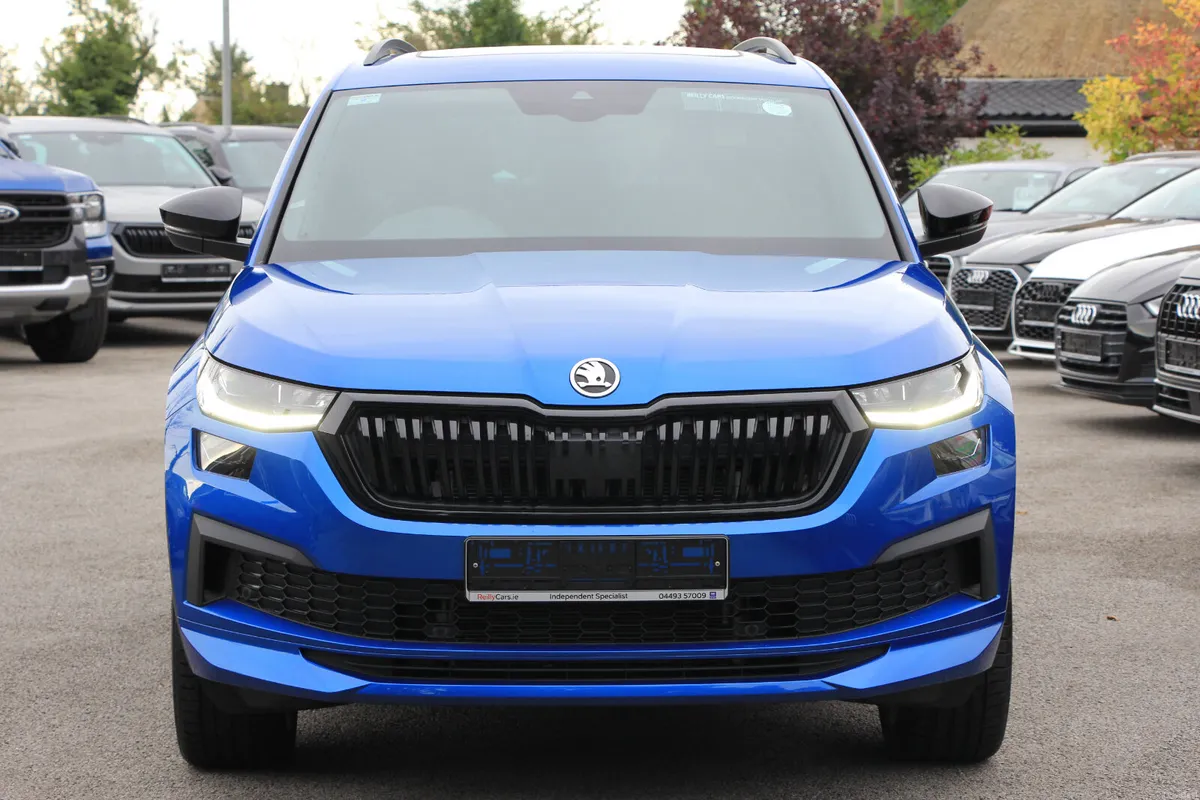 Kodiaq Sportline * Low KMs * Sunroof * Extra spec - Image 2