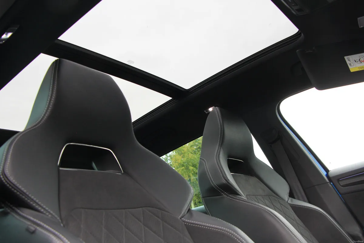Kodiaq Sportline * Low KMs * Sunroof * Extra spec - Image 3