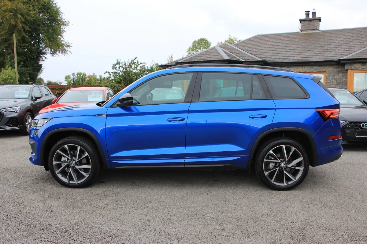 Kodiaq Sportline * Low KMs * Sunroof * Extra spec - Image 6