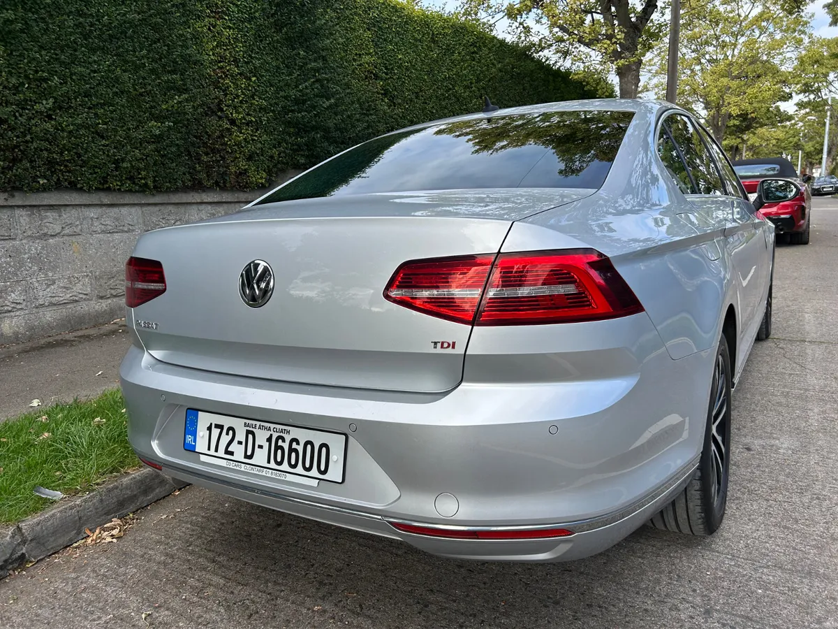 2017 VOLKSWAGEN PASSAT HIGHLINE PARKING CAMERA - Image 5