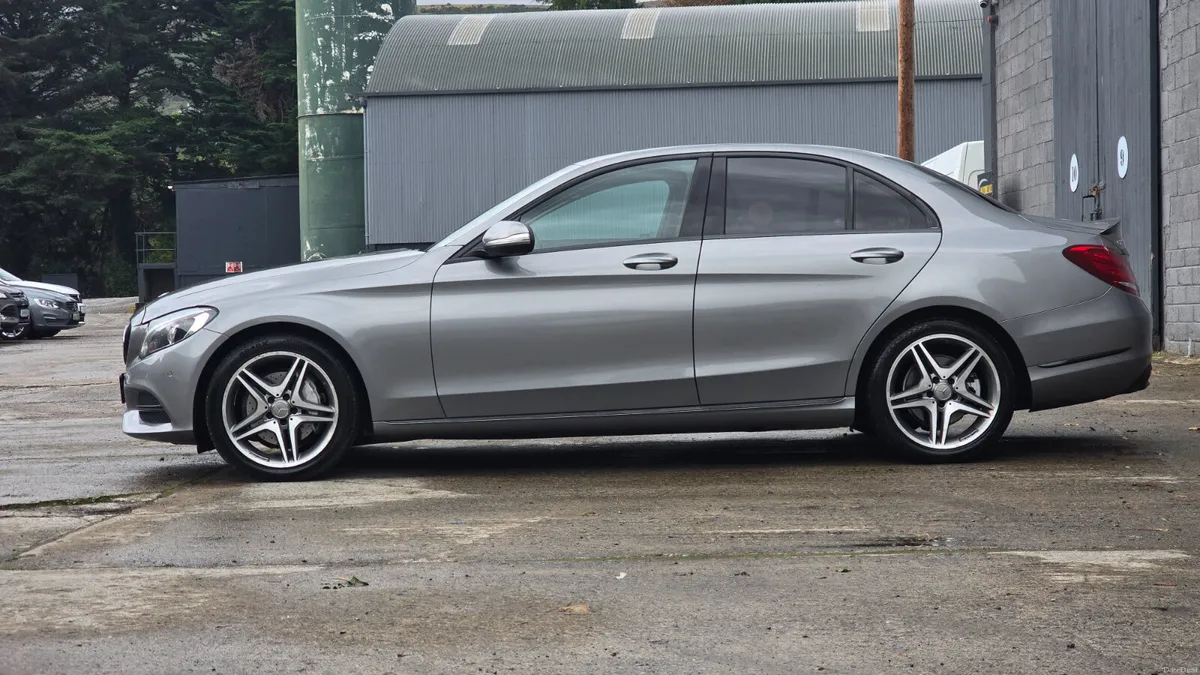 🔥2015 Mercedes-Benz C250 CDI Automatic🔥 - Image 4