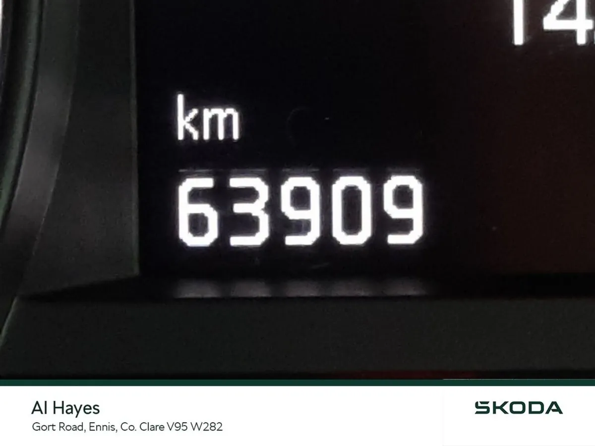 Skoda Fabia **TINY MILEAGE**AMBITION 1.0 LITRE *NC - Image 4