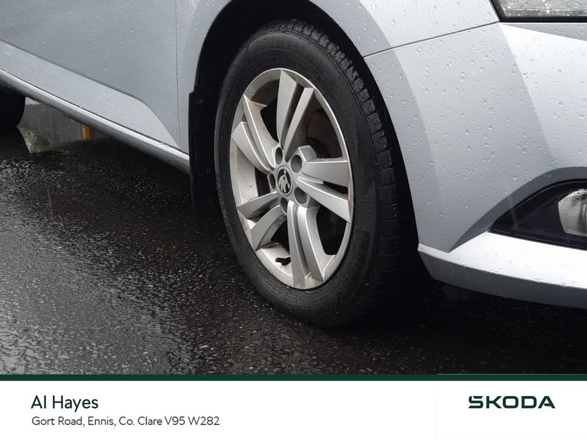 Skoda Fabia **TINY MILEAGE**AMBITION 1.0 LITRE *NC - Image 6