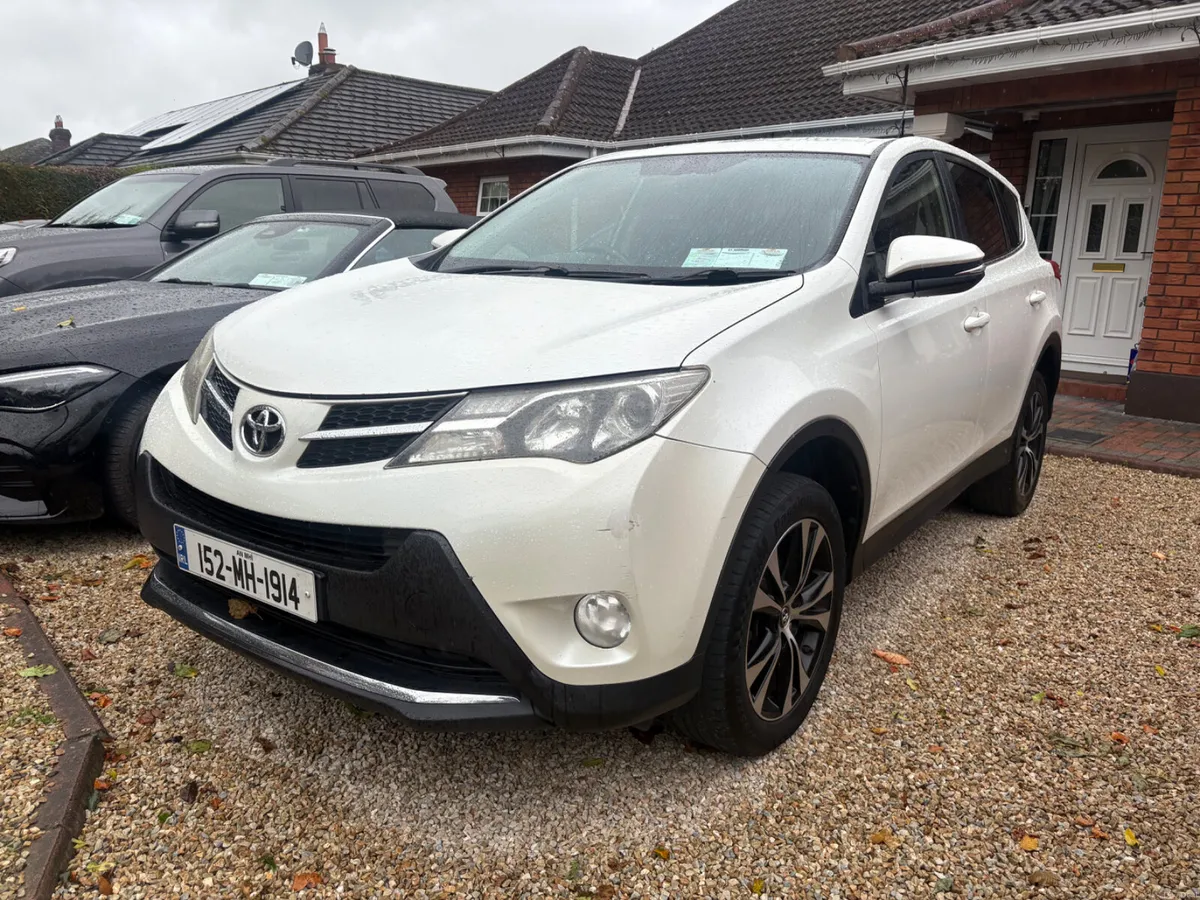 Toyota RAV4 2015 2.0 litre diesel - Image 6
