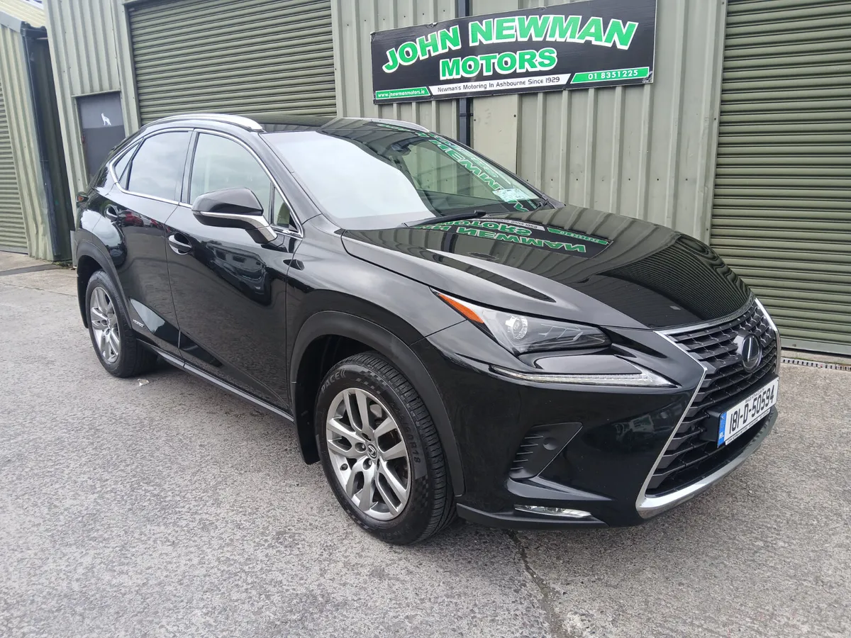 Lexus NX  300h luxury 2018 - Image 1