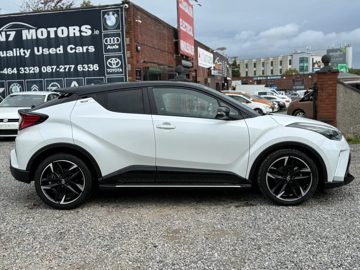 2023 Toyota C-HR 1.8 HYBRID GR SPORT AUTO - Image 2