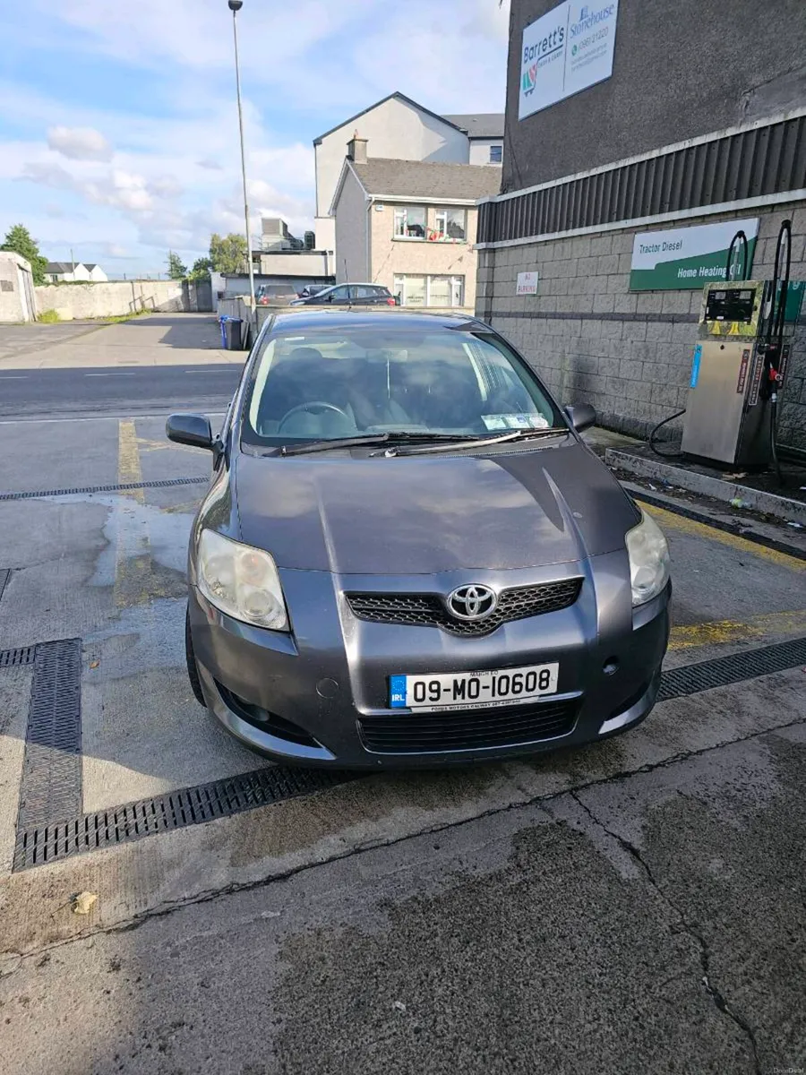 2009 Toyota Auris D4D - Image 2
