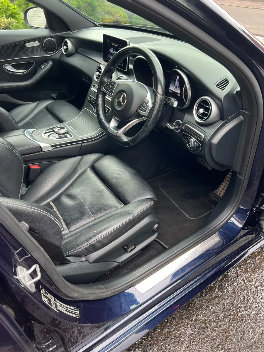 Mercedes C220 AMG Line 2.1 9G Tronic - Image 6