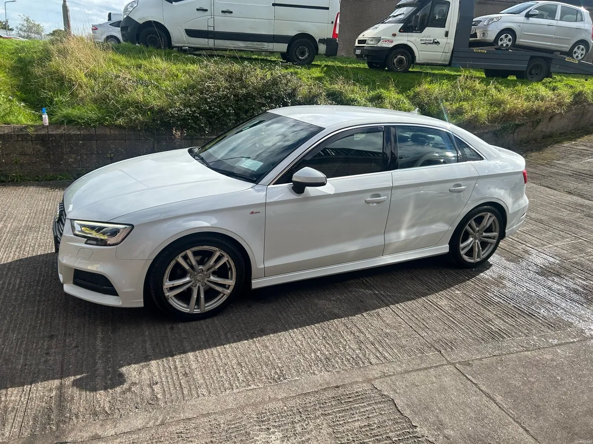 2017 AUDI A3 SALON 1.6tdi S LINE - Image 1