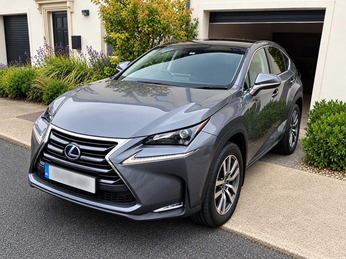 LEXUS 2017 NX 300H 2.5L LUXURY AWD LOW MILEAGE - Image 1