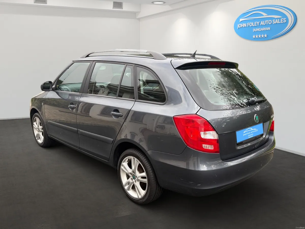 2011 -Skoda -Fabia -1.2  Petrol -Estate car - Image 4