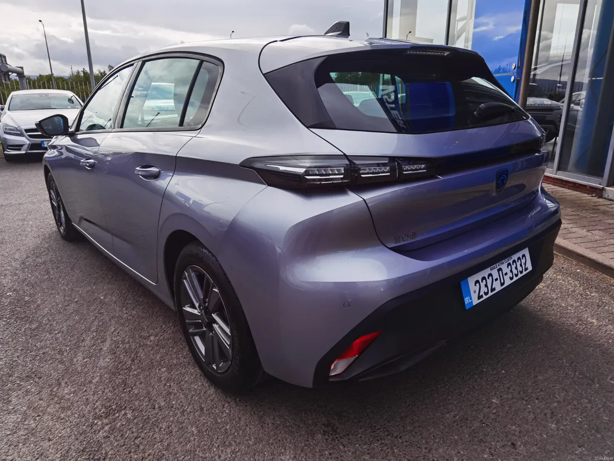 PEUGEOT 308 1.2 ACTIVE AUTOMATIC PETROL - Image 6