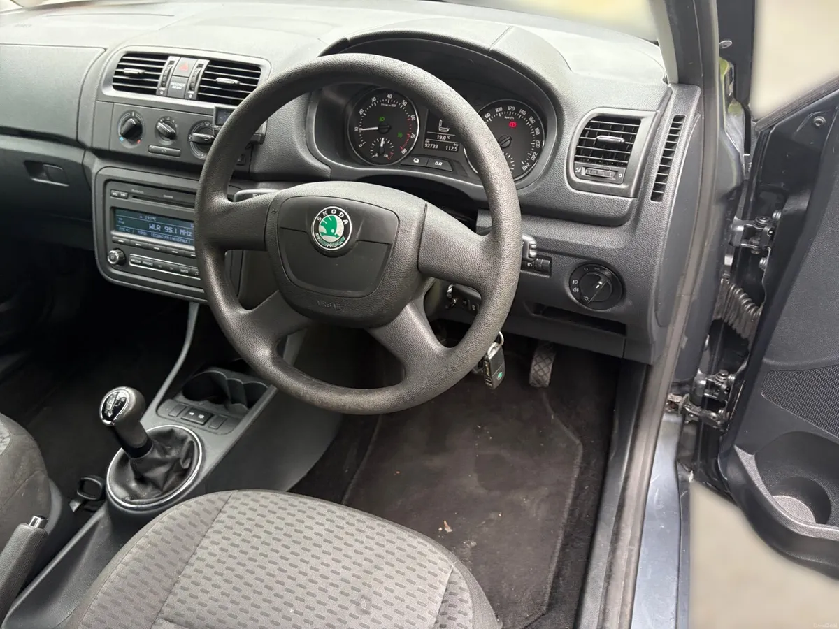 2011 -Skoda -Fabia -1.2  Petrol -Estate car - Image 6