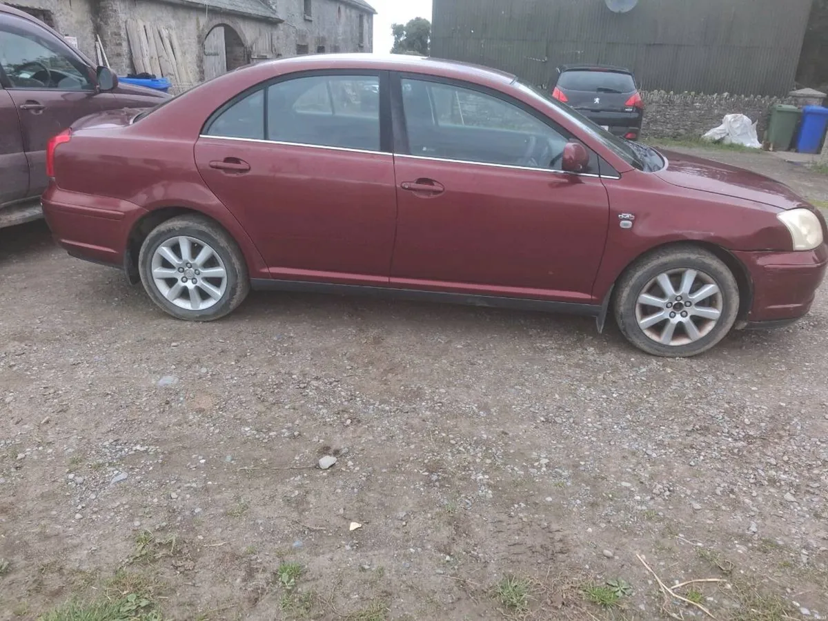 Toyota Avensis 2004 - Image 3