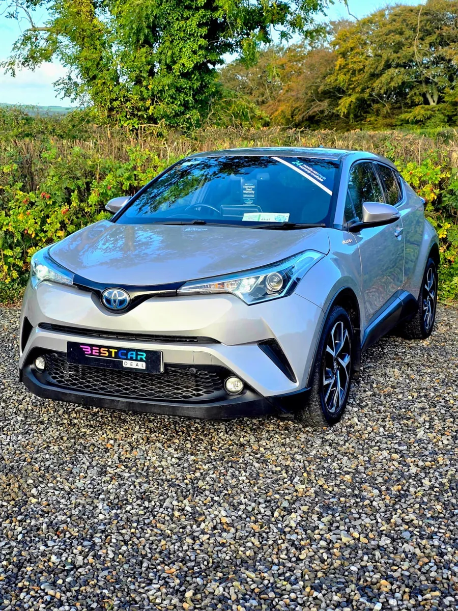 2019 Toyota C-HR Sport 1.8 Hybrid Automatic - Image 5