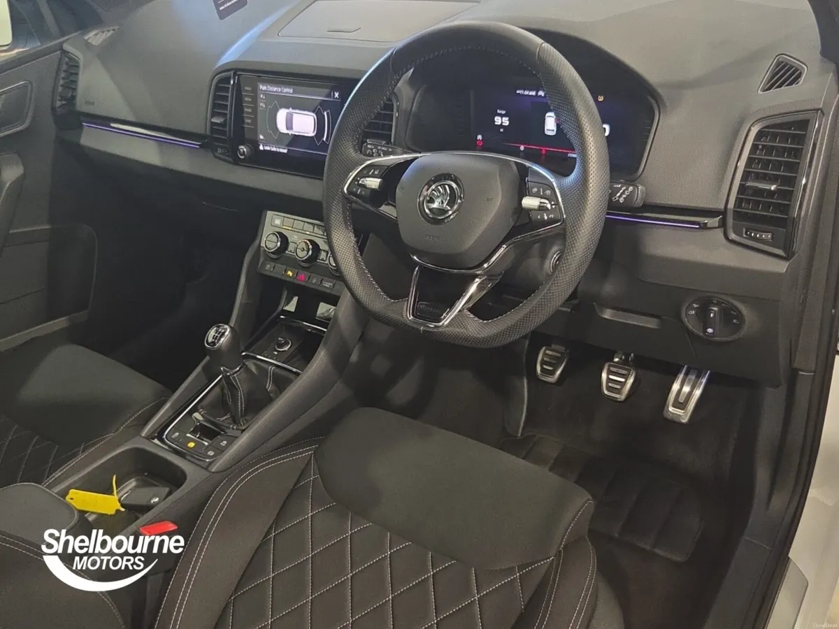 Skoda KAROQ 1.5 TSI Sportline 5dr - Image 4