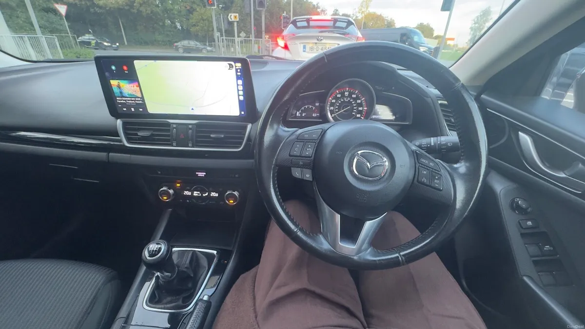 Mazda 3 2015 2.2 diesel 91k miles - Image 2